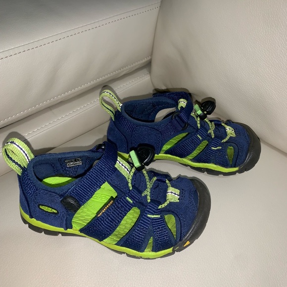 SOLD - Picture 2 of 7